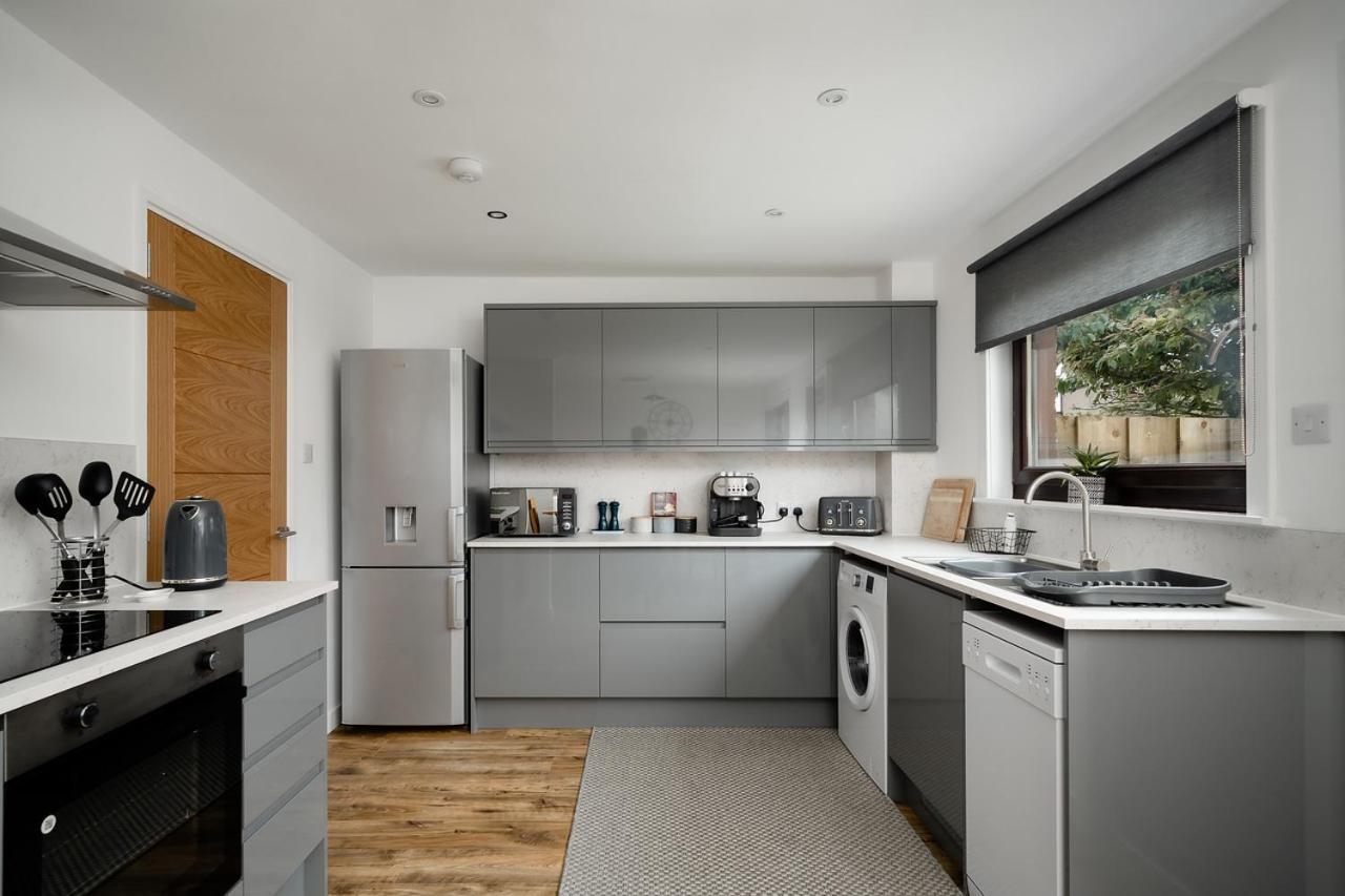 Ness Riverfront Holiday Home - City Centre Inverness Exterior foto