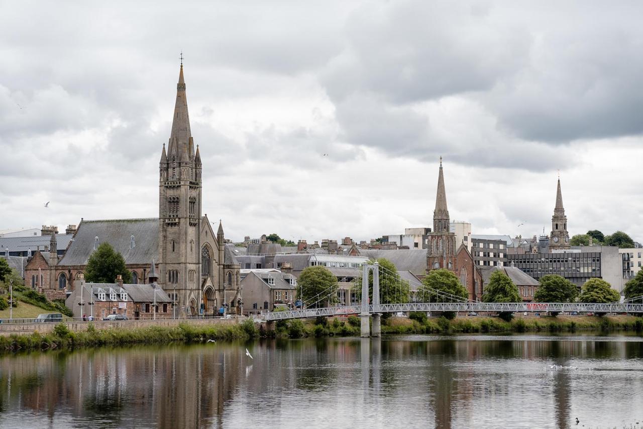 Ness Riverfront Holiday Home - City Centre Inverness Exterior foto